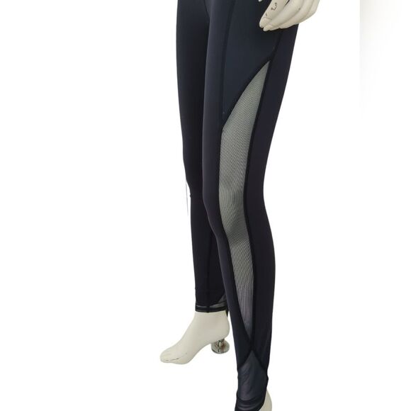 Lululemon mesh leggings - Picture 1 of 8